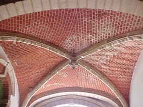 park020.jpg (26633 bytes)