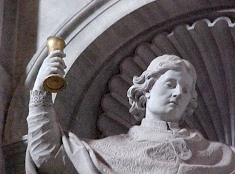 Vatican_Norbert2.jpg (31085 bytes)